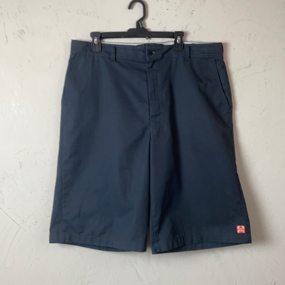 Vans by Red Kap men’s shorts size 40